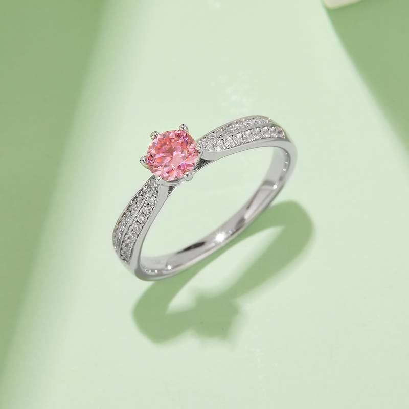 豪镶星光皇后S925银镀白金MoissaniteWomen's Ring50分D级